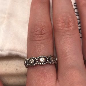 PANDORA RING!!! GREAT CONDITION!!!